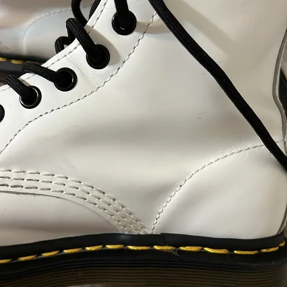 Dr. Martens Women’s 1460 Smooth Leather Combat Boots - Picture 9 of 13